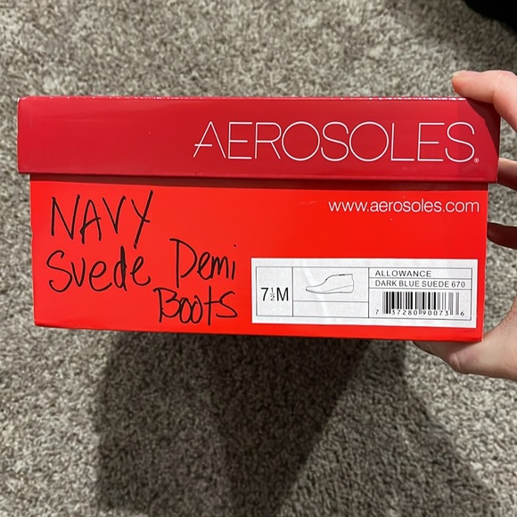 Aerosoles Allowance Women’s Booties Dark Blue Suede 670 - Size 7.5 - Picture 8 of 8